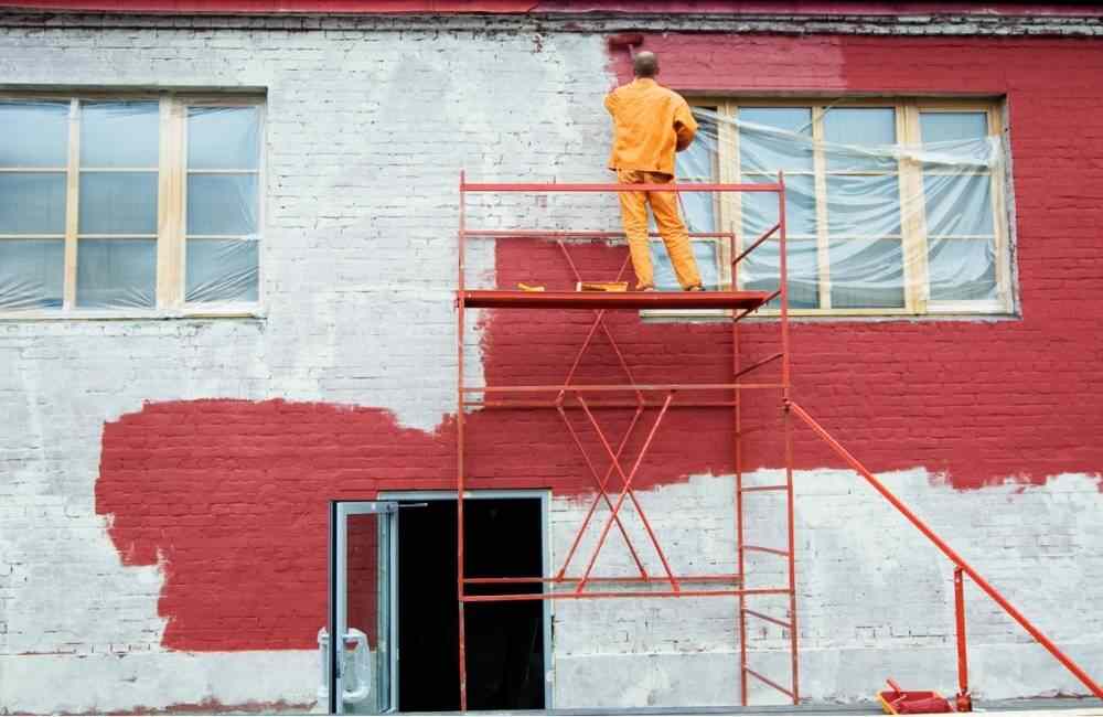 Painting-Over-Brick-Should-You-Do-It-and-How-to-Do-It-Right-1 (1)